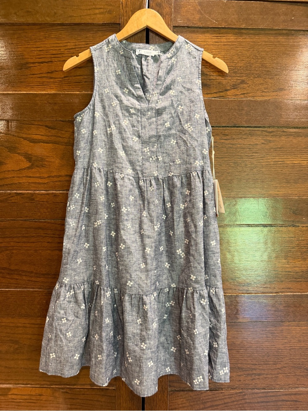 NWT $98 Carve Designs XXS Nellie chambray linen lyocel Blue Floral Tiered Dress